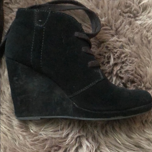 Dolce Vita Wedges - Picture 4 of 7